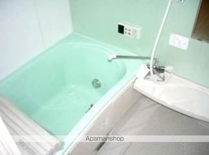 プチメゾン下馬[1R/25m2]のバス