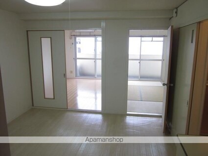 亀田ビル[2DK/38.88m2]のリビング・居間