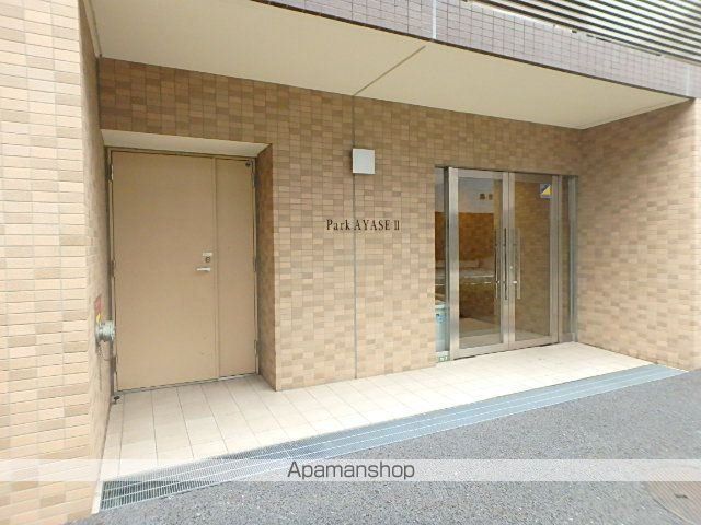 PARK AYASEIIの玄関写真