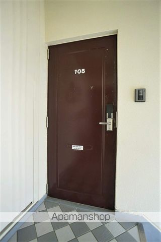 アールベロの玄関写真