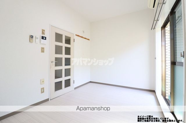 シティパレス脚折IIの内装写真