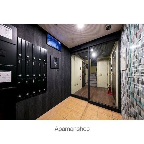 TRULLIの玄関写真