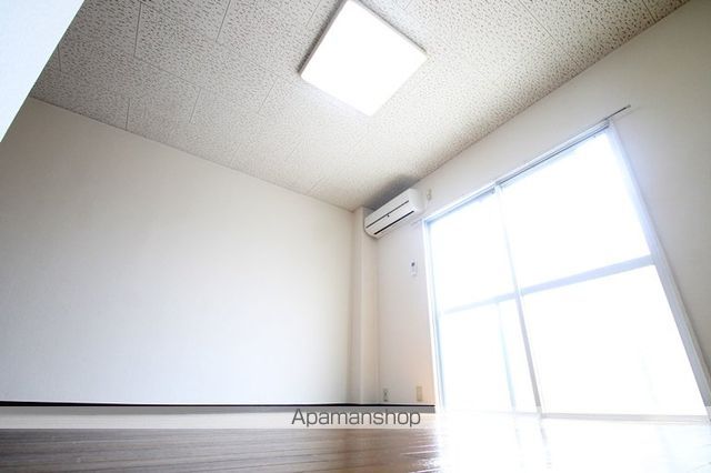アーバンサイドの内装写真