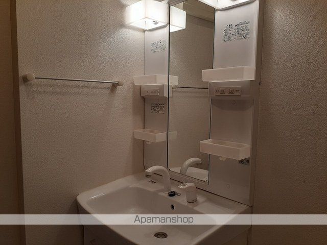 ゼファーBの内装写真