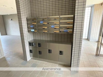 サンフォーレ９８[3LDK/65.51m2]の共用部1