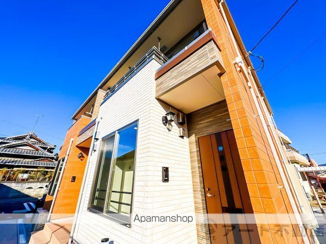 アルペンローゼの玄関写真