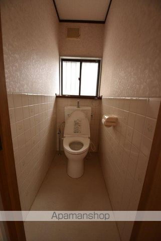 安芸高田市 2階建 築37年の内装写真