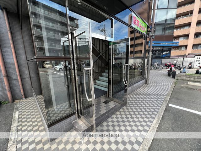 グランデュール弥生の玄関写真