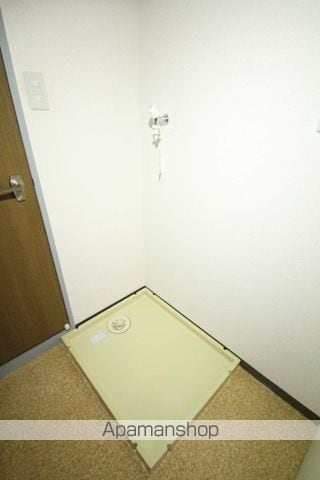 ハイネス岡の内装写真