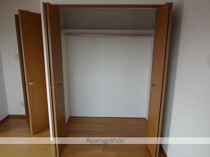 グランメール勝田[2LDK/70.28m2]の収納