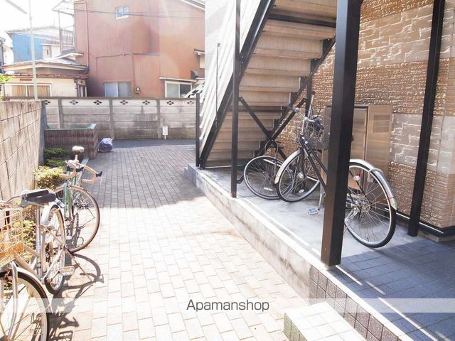 レオパレスユーハイツ 藤沢の玄関写真