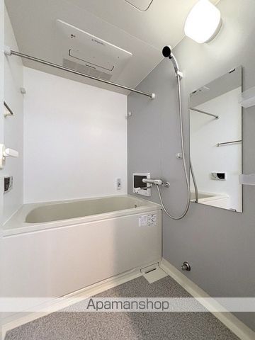 ゼウス難波CUBEの内装写真
