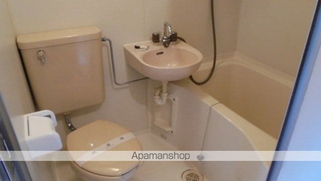 バザレビルの内装写真
