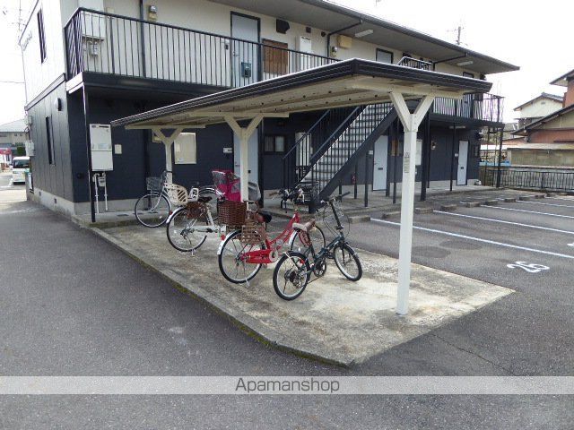 ソシアコートAの玄関写真