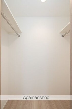 イプセ白金[2LDK/48.62m2]の収納