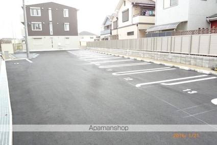 シャルマントリシティⅡ[1LDK/45.02m2]の駐車場4