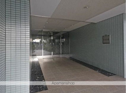 東京都世田谷区大原２丁目[2LDK/65.43m2]のロビー