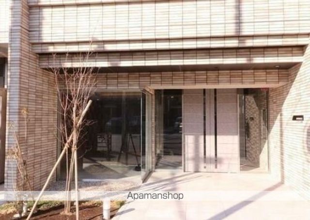 KDXレジデンス川崎の玄関写真