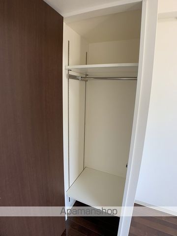 ドゥーエ江坂IIIの内装写真