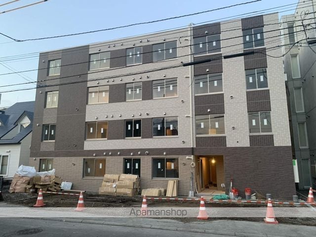 プレシェルト平岸の外観写真