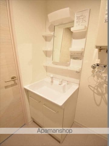 クレステージ西岡の内装写真