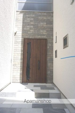 クリエオーレ今市の玄関写真