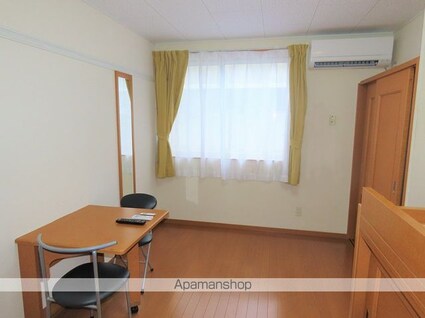 レオパレス若槻Ⅱ[1K/23.74m2]のリビング・居間1