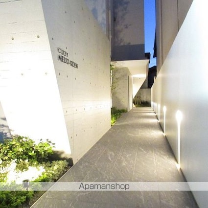 ＣＯＺＹ名城公園[1R/26.84m2]の周辺9