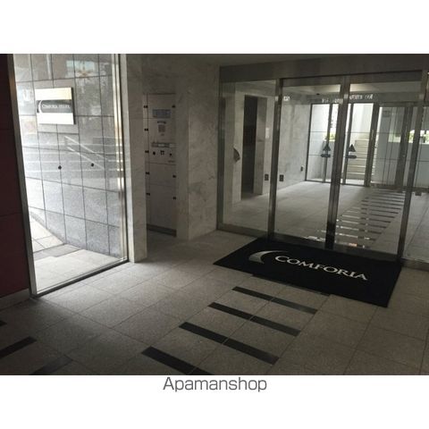 コンフォリア目黒長者丸の外観写真