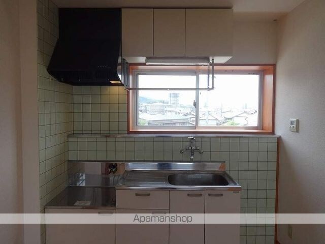 高知県高知市中久万[2DK/40m2]のキッチン