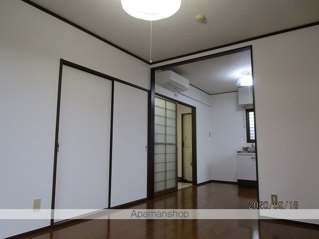 ファミーユ貝ヶ森の内装写真