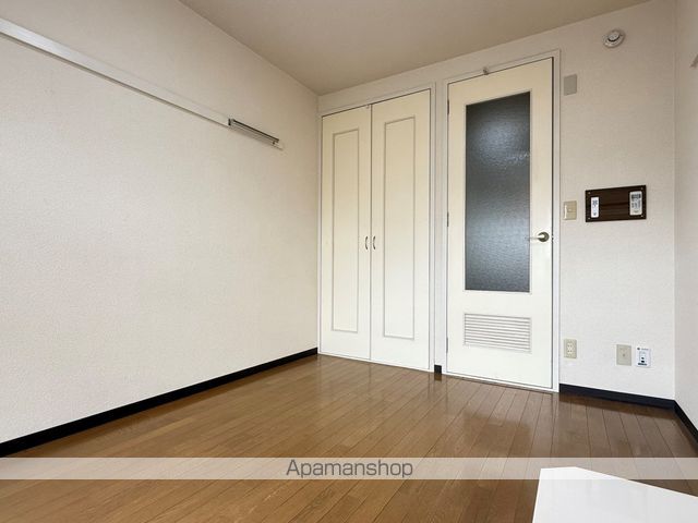 助信モンドEASTの内装写真