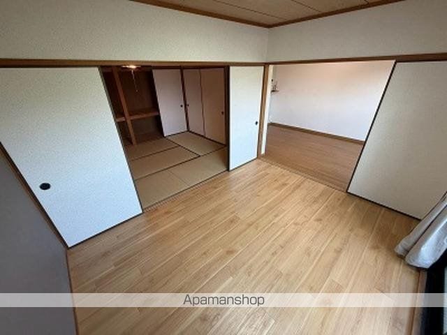 スカイヒル・Kの内装写真