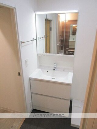 東京都杉並区高円寺南２丁目[1LDK/43.37m2]の洗面所