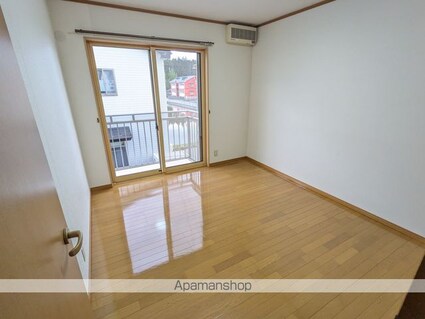 ハイライン鶴巻[3LDK/72m2]の内装1