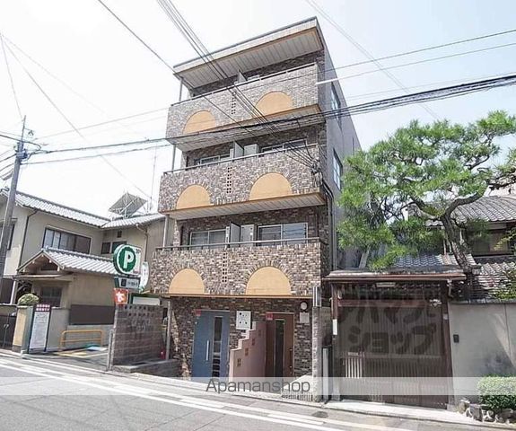裏築地町マンションの外観写真