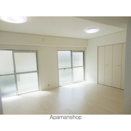 八雲フラット[1R/44.42m2]のリビング・居間2