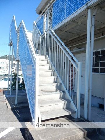 駅前ハイツIの玄関写真