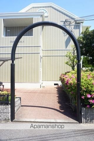 パークプラザA棟の玄関写真