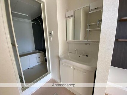 エスポワールＡ（六条町）[1K/35m2]の洗面所