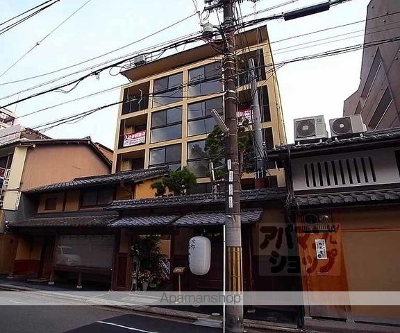 ヴィラスタジオーネ御所南の外観写真