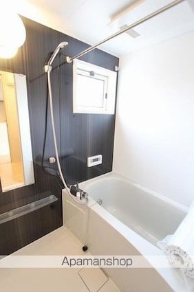 ベルポスト松縄Ⅱ[1LDK/49.44m2]のバス