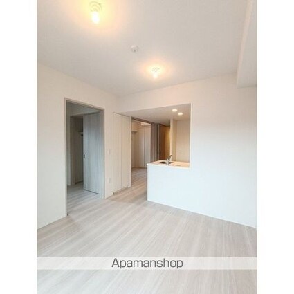 プレディアコート大森山王[2LDK/44.3m2]のリビング・居間