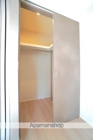 シーズンフラッツ浅草六丁目の内装写真
