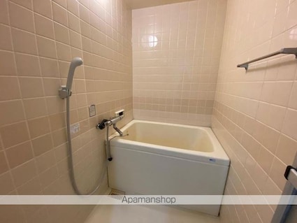 屋島ハイツ[2LDK/56.7m2]のバス