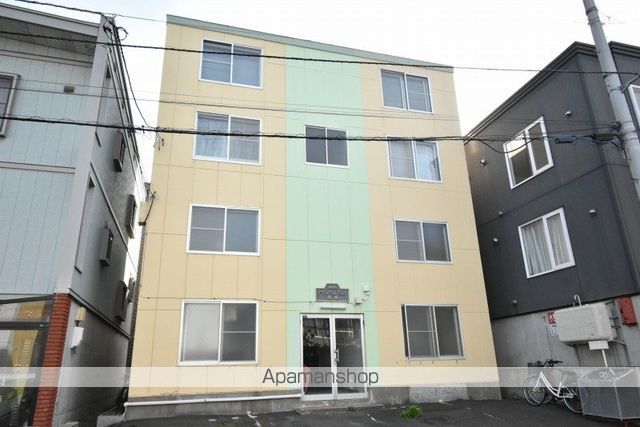 アーバンハイムアミリア南郷の外観写真