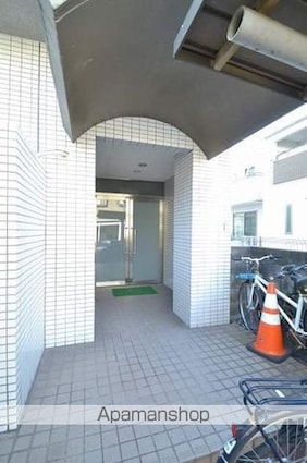 シャルル[1R/21.5m2]のエントランス