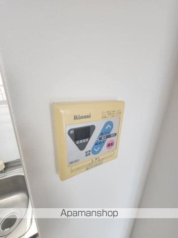 ハイツシャレード西館の内装写真