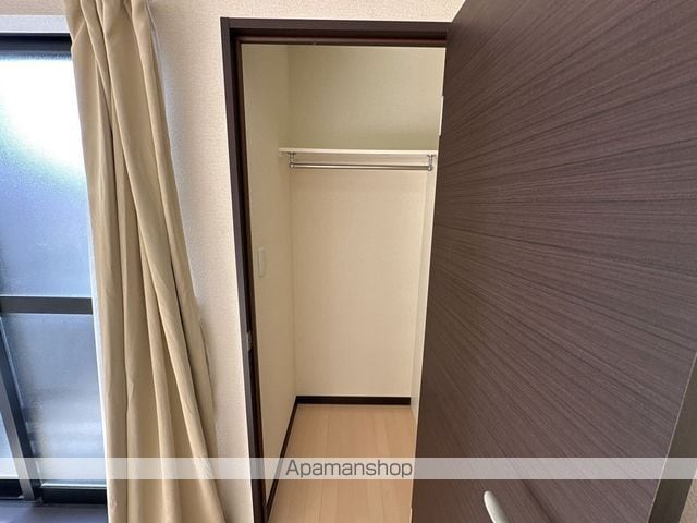レオネクスト伊料東の内装写真