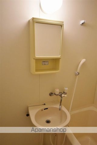 高山マンションの内装写真